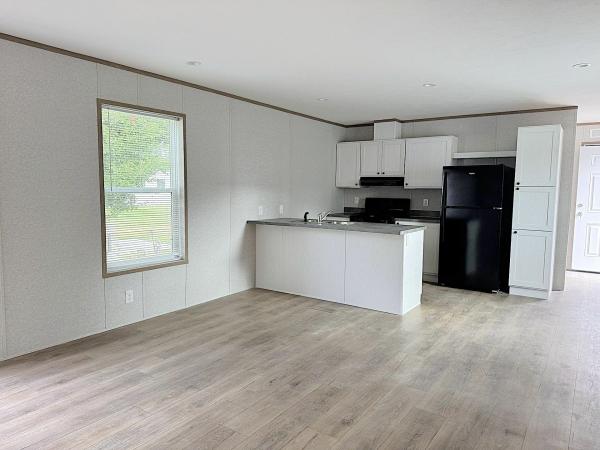 Photo 1 of 2 of home located at 3783 E. Saturn Dr., Site 257 Midland, MI 48642