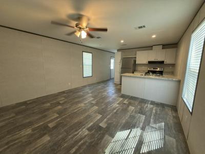 Photo 2 of 15 of home located at 6407 SE 108th Street Lot #39 Belleview, FL 34420