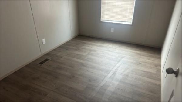 2025 76CEJ16663AH25  Home