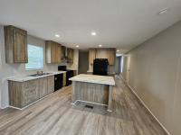 2022 46L016723AH22  Home