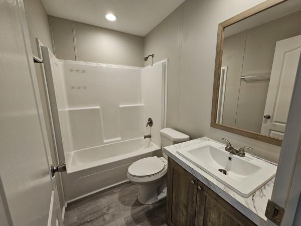 2022 46L016723AH22  Home