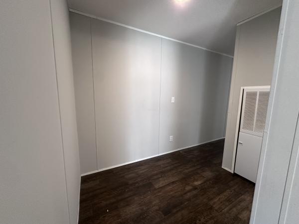 2022 1676374LDR  Home