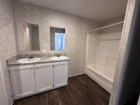 2022 1676374LDR  Home