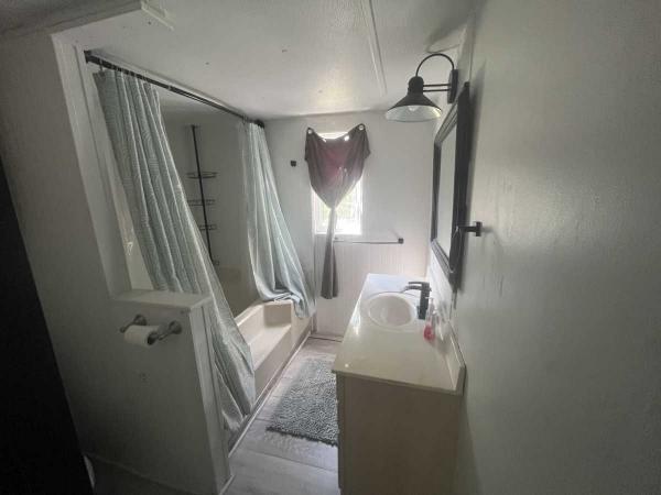 1982 Mobile Home