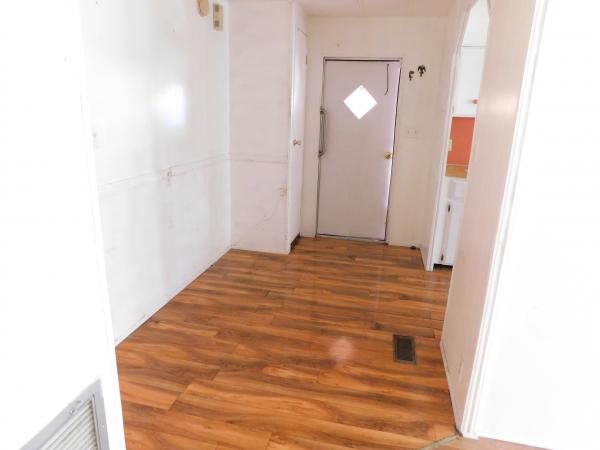 1980 TWIN Mobile Home For Sale