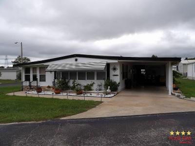 Mobile Home at 25907 Vazcaya Blvd. Leesburg, FL 34748