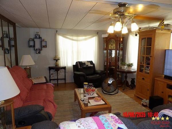 1975 fhln  Home