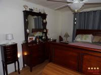 1975 fhln  Home