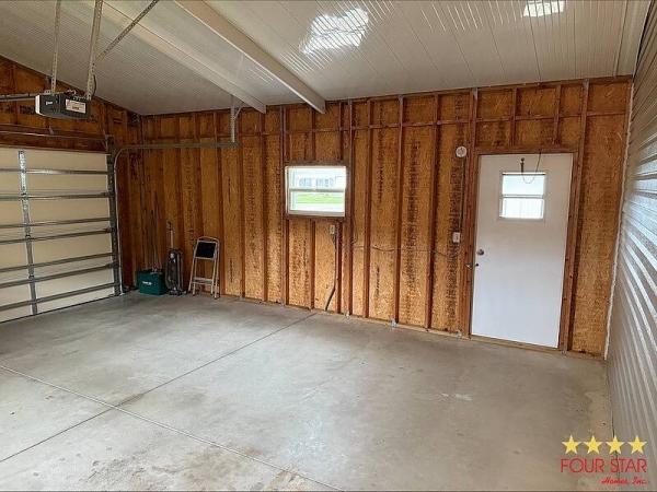 2001 PALM   Home