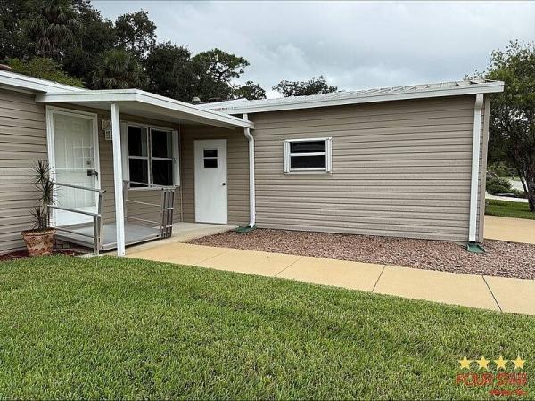 2001 PALM   Home