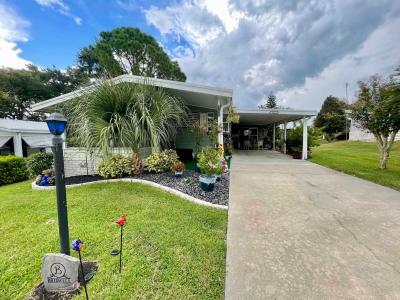 Mobile Home at 711 Bishop Dr, Lady Lake, FL 32159