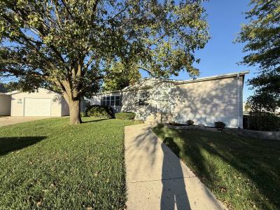 Mobile Home at 1007 Woodlawn Dr Manteno, IL 60950