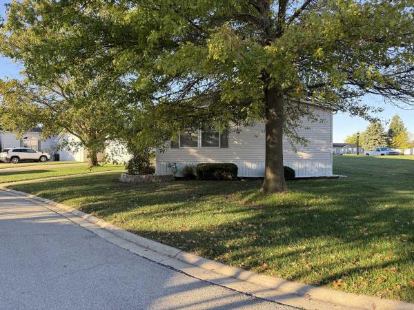 1996 Schult Bridgewood Manufactured Home