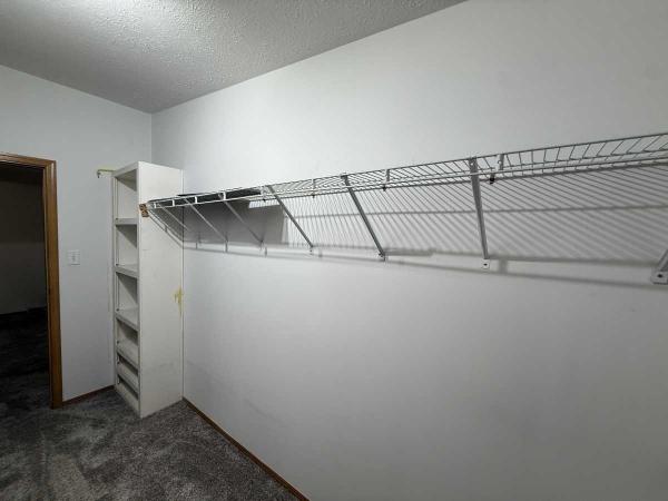 1996 Schult Bridgewood Manufactured Home