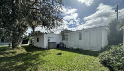 Photo 3 of 25 of home located at 5101 Eagles Nest Rd Lot 20 Fruitland Park, FL 34731