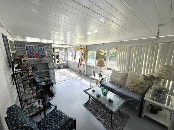 1976 Skyl Mobile Home