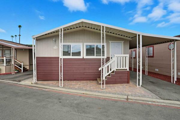 1993 Wood Manor Mobile Home For Sale
