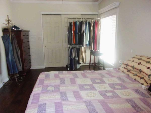 1986 Fleetwood SUNCREST Manufactured Home