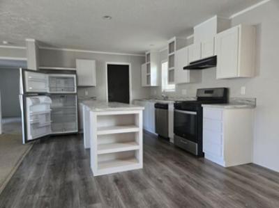 Photo 5 of 8 of home located at 3516 Shamrock St Midland, MI 48642