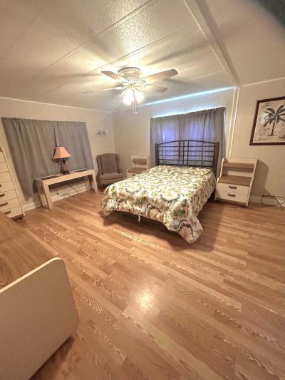 Photo 3 of 14 of home located at 601 Starkey Rd. Largo, FL 33771