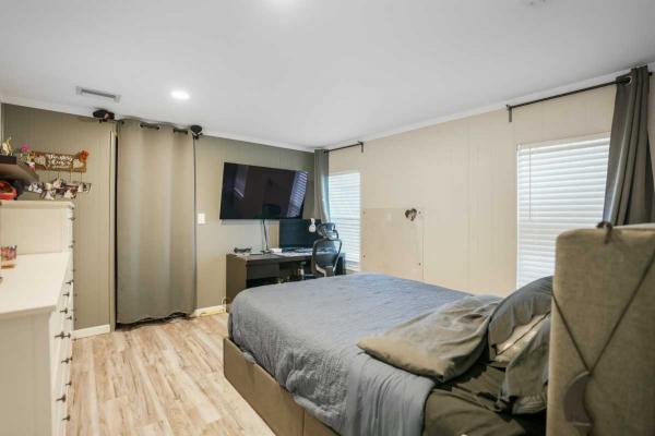 Schult Hs Manufactured Home