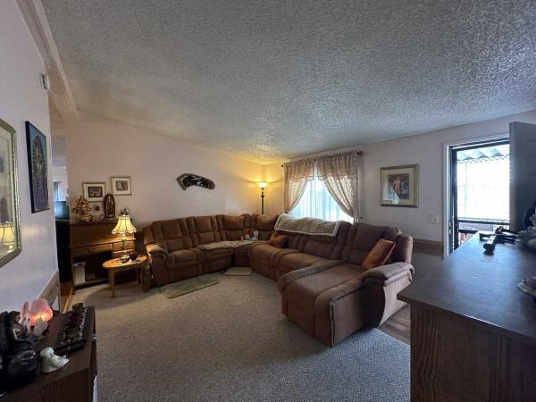 1989 Fleetwood Brookfield II Mobile Home