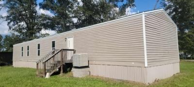 Photo 2 of 14 of home located at 1479 Georgia Rd Moss Bluff, LA 70611