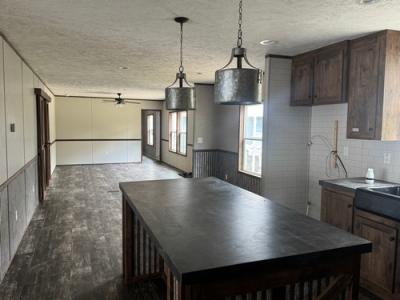 Photo 4 of 10 of home located at 31888 Hwy 75 Oneonta, AL 35121