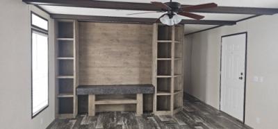 Photo 4 of 16 of home located at 159 Reeves Rd Gilbert, LA 71336