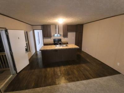 Photo 4 of 10 of home located at 4427 Harvey St Coello, IL 62825