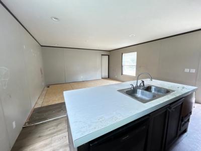 Photo 4 of 13 of home located at 260 Fm 2558 E Broaddus, TX 75929