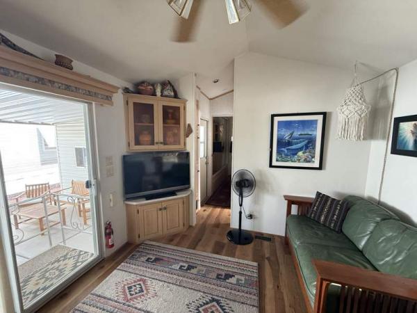 1998 Cavco Manufactured Home