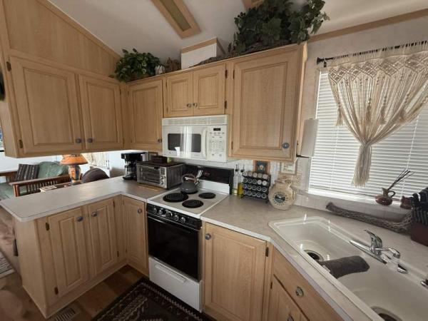 1998 Cavco Manufactured Home