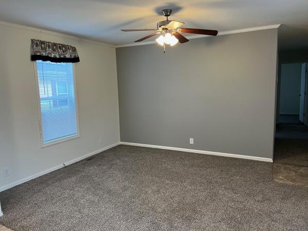 2019 Champion RA1670217 Mobile Home