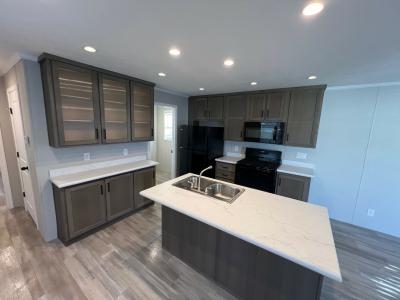 Photo 5 of 10 of home located at 315 Kingsbrook Newport, MI 48166