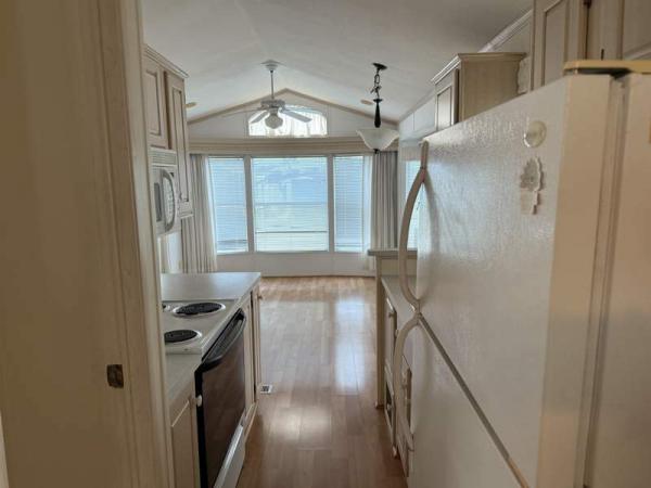 1998 Cavco Manufactured Home