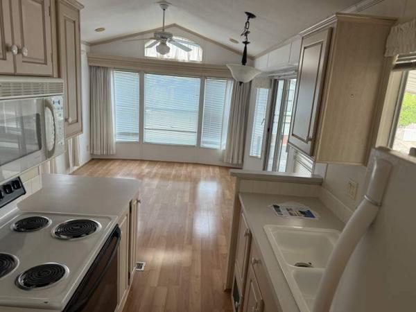 1998 Cavco Manufactured Home