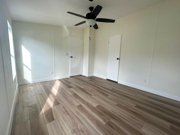 2001 SKYL ab Mobile Home