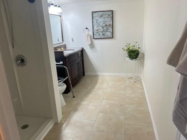 2005 Fleetwood 94282085 Mobile Home