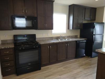 Photo 2 of 7 of home located at 350 Fillmore Ct Davison, MI 48423