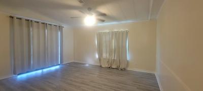 Photo 5 of 16 of home located at 5424 Patricia Drive Orlando, FL 32822