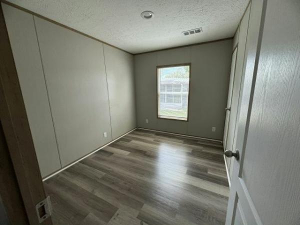 Photo 1 of 2 of home located at 12 Virgil W Apopka, FL 32712