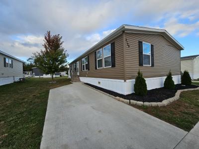 Photo 2 of 16 of home located at 2129 Friendship Dr Traverse City, MI 49686