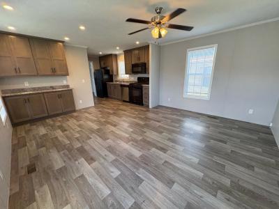 Photo 4 of 7 of home located at 20745 Seneca Dr Clinton Township, MI 48036