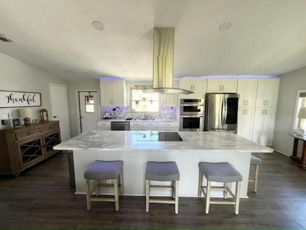1989 PALM Manufactured Home