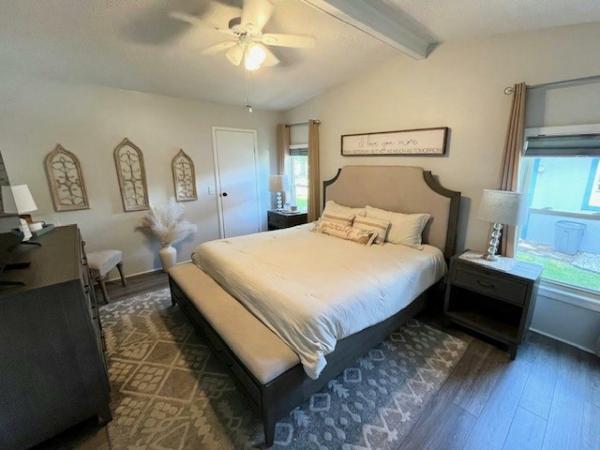 1989 PALM Manufactured Home