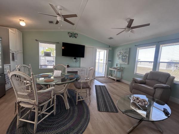 2005 Skyline Mobile Home