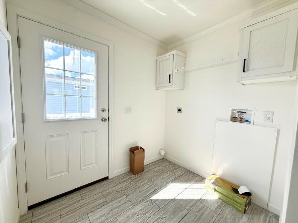 2025 Champion HOMCSHC4442A Mobile Home