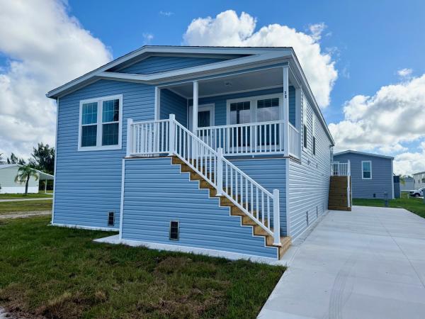 2024 Champion HOMCSHC4562G Mobile Home