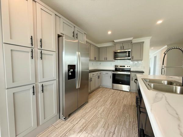 2024 Champion HOMCSHC4562G Mobile Home